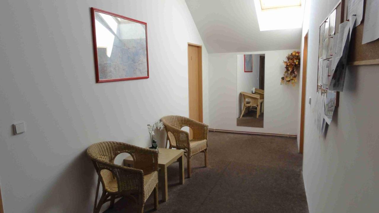 Penzion U Hradeb Znojmo Exteriör bild